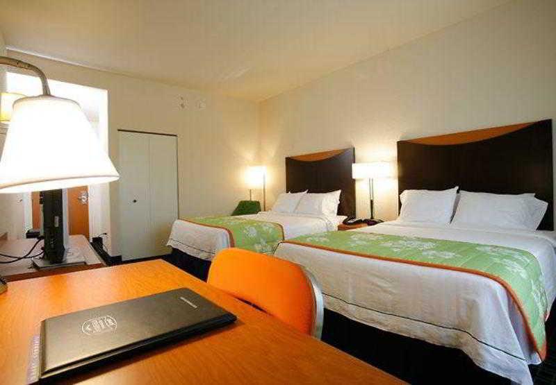 Fairfield By Marriott Inn & Suites Melbourne West/Palm Bay Chambre photo