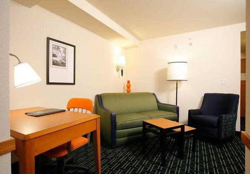 Fairfield By Marriott Inn & Suites Melbourne West/Palm Bay Extérieur photo